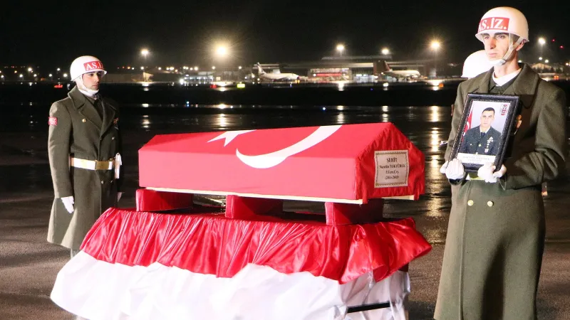 Şehit Tokyürek'in Naaşı Erzurum'da! Yürekleri Dağlayan Tören