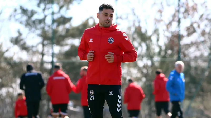 Eskişehirspor bayram tatilinde antrenmanlara ara vermedi