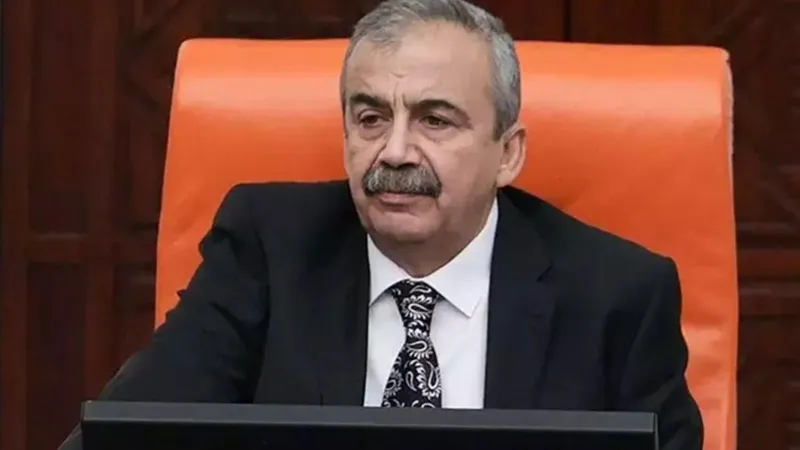 Sırrı Süreyya Önder'in Adı Artık Diyarbakır'da Yaşayacak!