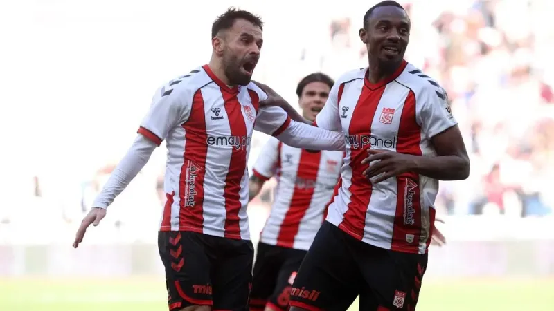 Sivasspor Deplasmanda Neden Çöküyor? İşte Şaşırtan Detaylar!