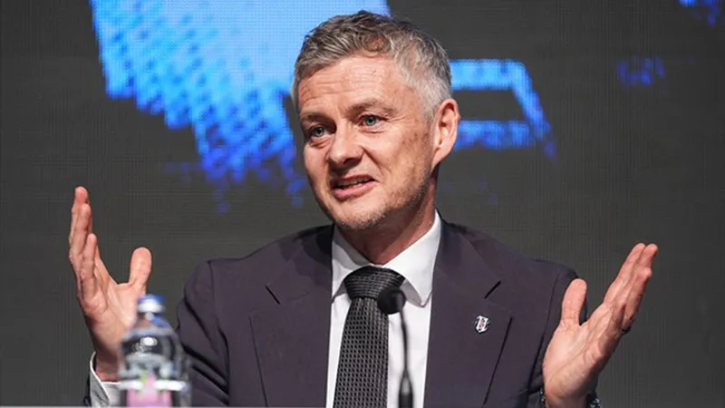 Solskjaer'den Şok Açıklama: Hayal Kırıklığı ve Lig Odaklı Plan!