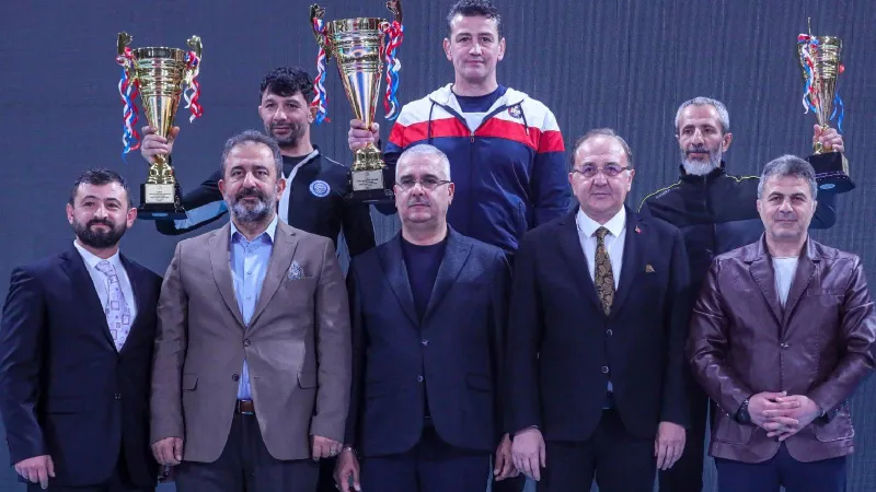 U20 Güreş Şampiyonası Sona Erdi! Kimler Zirveye Yerleşti?