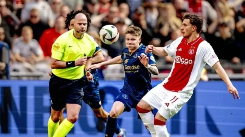 Ajax Sparta Maçı: Uzatmalarda Şok! Beraberlik Golü Son Dakikada!