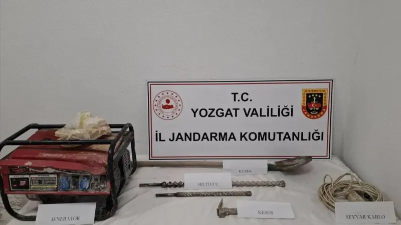 Yozgat'ta Define Avcılarına Şok Baskın! Kazıda Neler Bulundu?