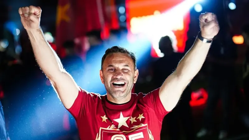 Okan Buruk'tan Şampiyonluk Sözleri: Mayıslar Gerçekten Bizim mi?