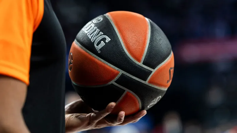 Olympiakos Fenerbahçe Maçı Neden Ertelendi? İşte Şok Eden Sebep!