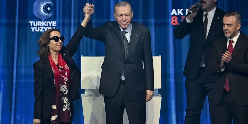 Serap Yazıcı Özbudun Sürprizi! Anayasa Komisyonu'nda Şok Değişim