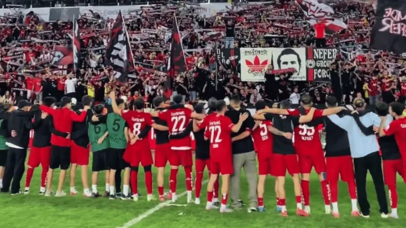 Eskişehirspor'un Sırrı: Taraftar Gücüyle Söke 1970'e Meydan Okuyor!