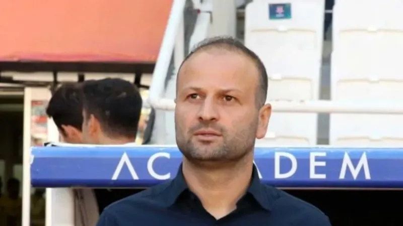 Sivasspor'da Şok Gelişme! Osman Zeki Korkmaz Geliyor Mu?