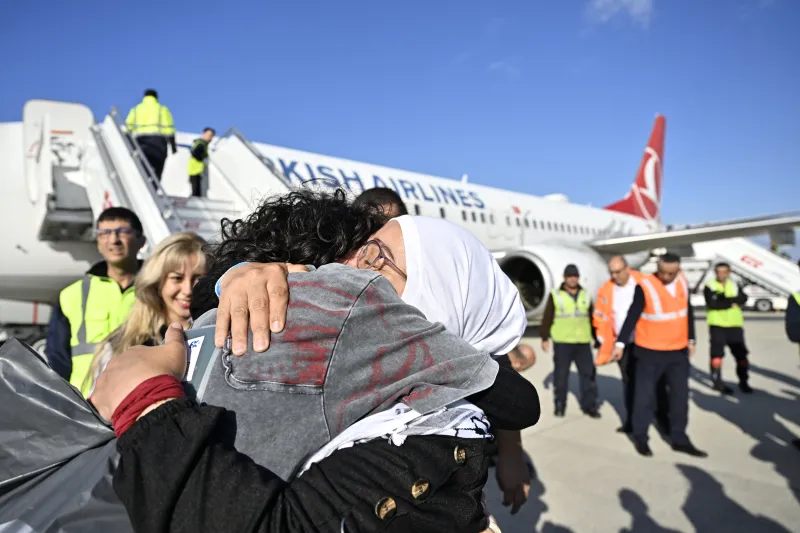 Sumud aktivisti Tunuslu Abdallah Messaoudı: Ellerimizi ve gözlerimizi bağladılar, yaklaşık 20 saat boyunca bu şekilde bekledik