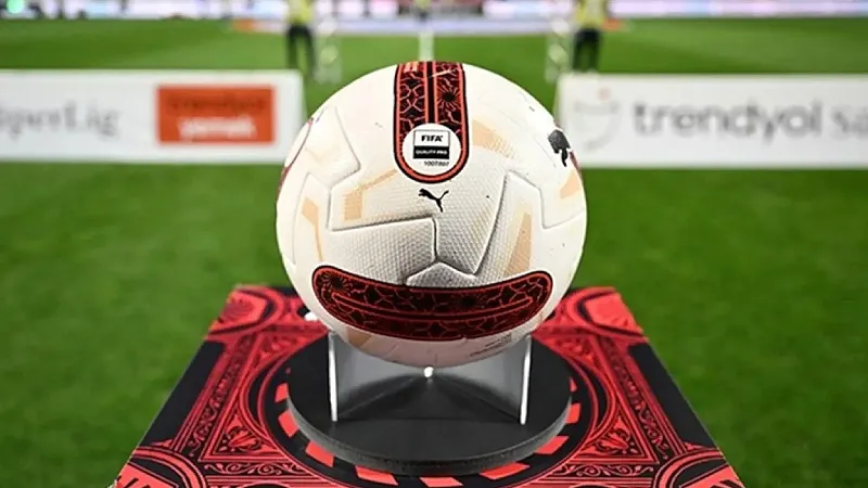 Süper Lig'e Kim Gidecek? Play-Off Finali Nefesleri Kesecek!