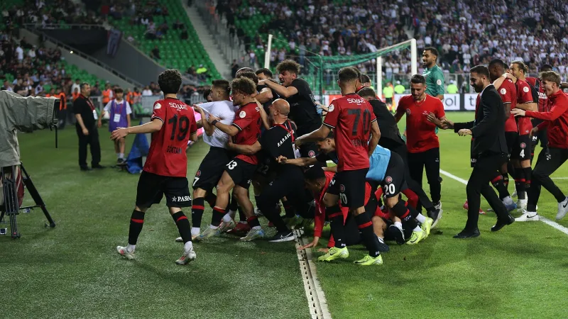 Karagümrük Süper Lig'de! Bandırmaspor'u Devirdi, Tarih Yazdı