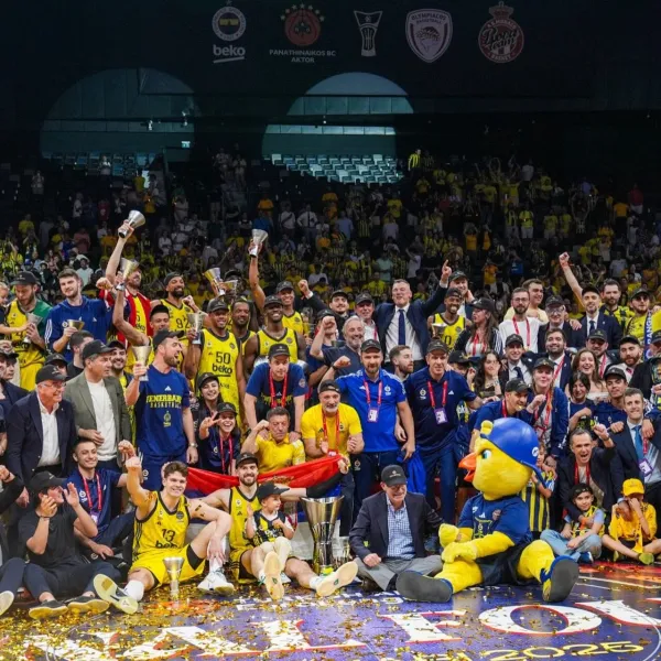 TFF'den Fenerbahçe Beko'ya kutlama!
