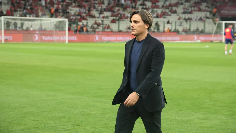 Montella'dan Şaşırtan Karar! İspanya Maçında Aynı 11 mi?
